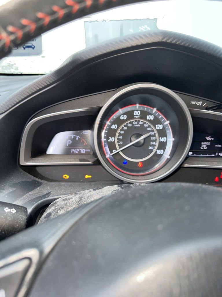 Used 2015 MAZDA MAZDA3 i Grand Touring image 5