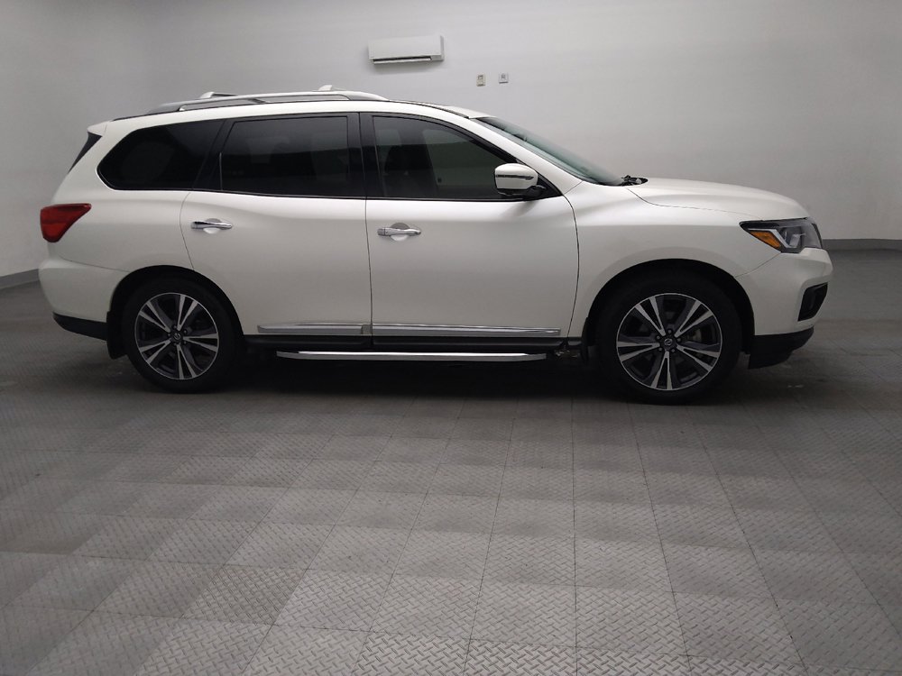 Used 2020 Nissan Pathfinder Platinum w/ Cargo Package FWD image 11