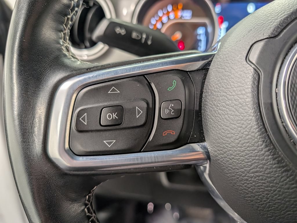 Used 2021 Jeep Wrangler Unlimited Sahara AWD/4WD image 20