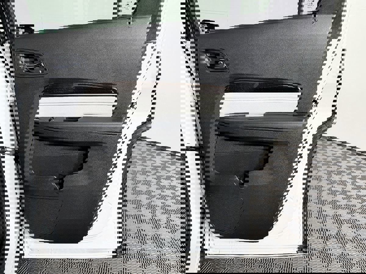 Used 2017 GMC Terrain Denali image 40