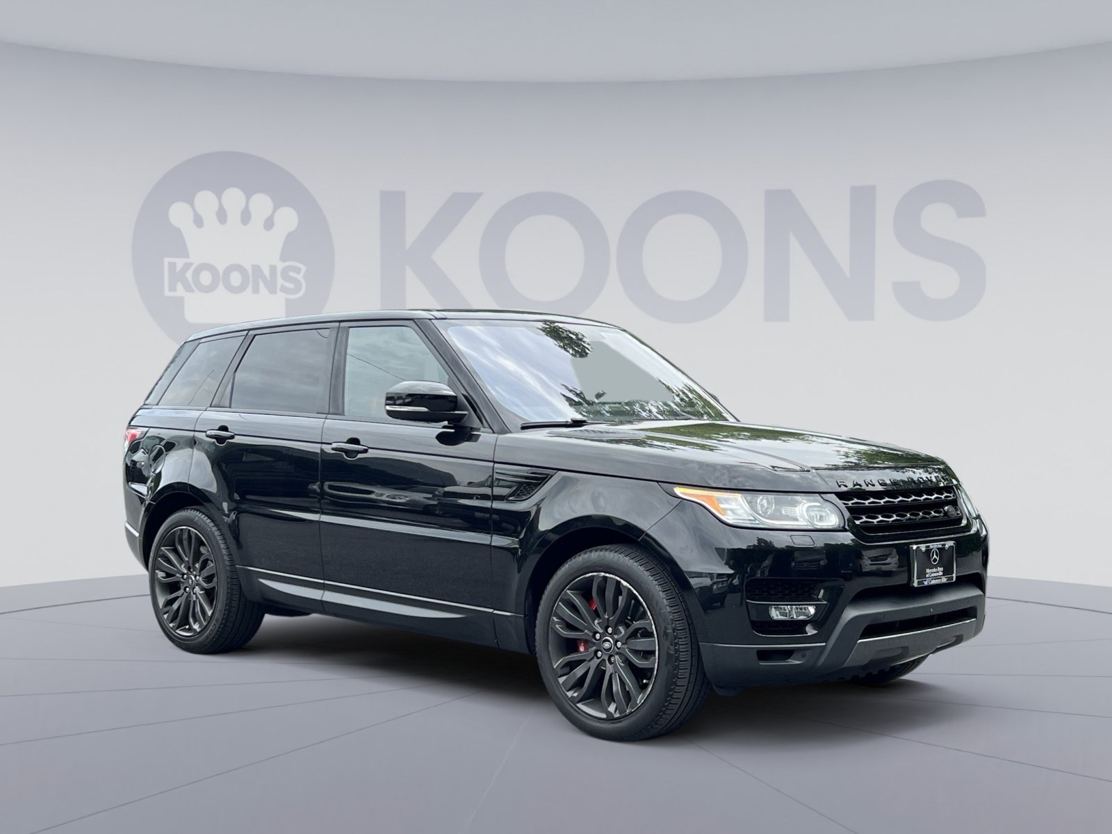 Used 2017 Land Rover Range Rover Sport Supercharged AWD/4WD image 2