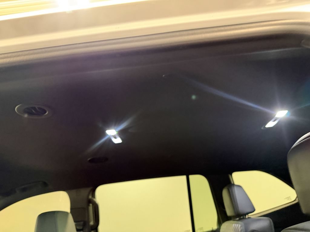 Used 2024 GMC Acadia Denali w/ LPO, Floor Liner Package FWD image 10