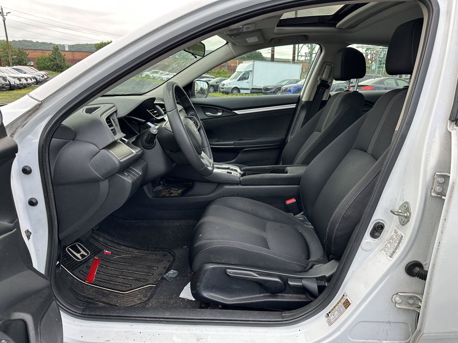 Used 2017 Honda Civic EX-T image 9