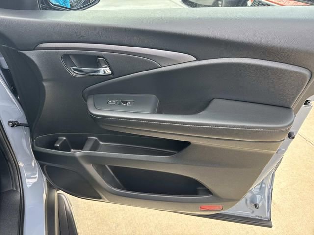 Certified 2023 Honda Ridgeline Sport image 13