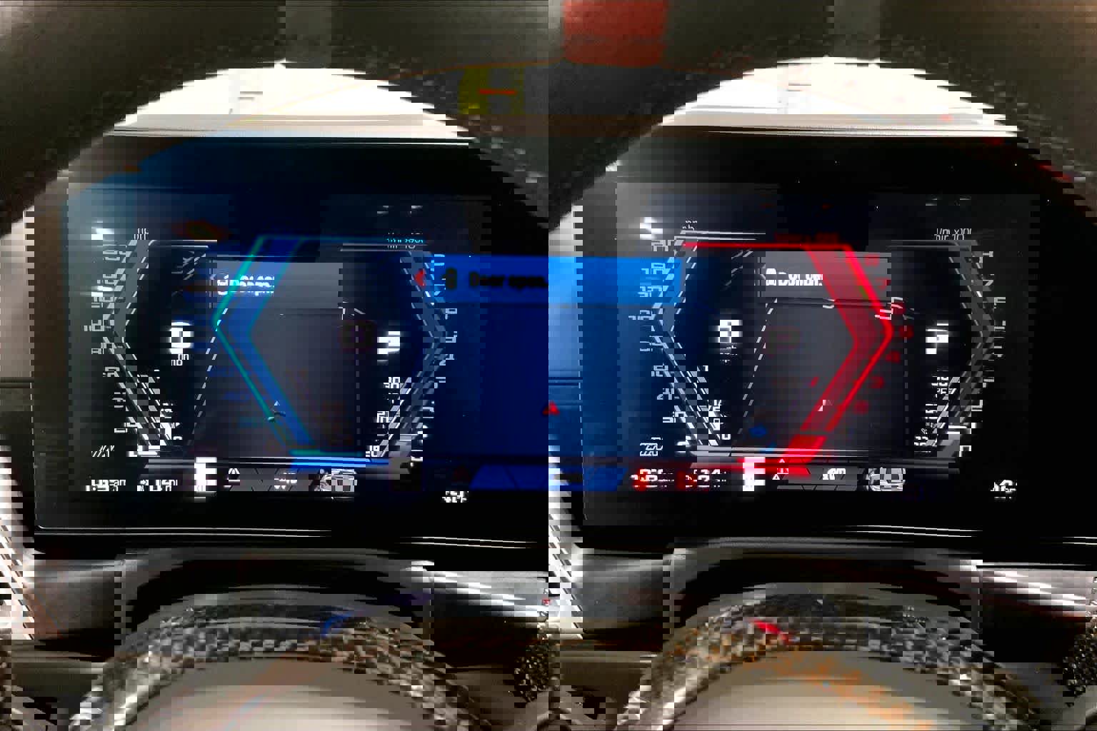 Used 2025 BMW M4 CS image 21