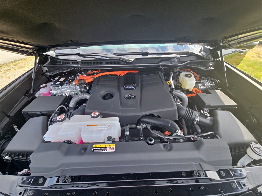 New 2025 Toyota Sequoia Platinum image 33