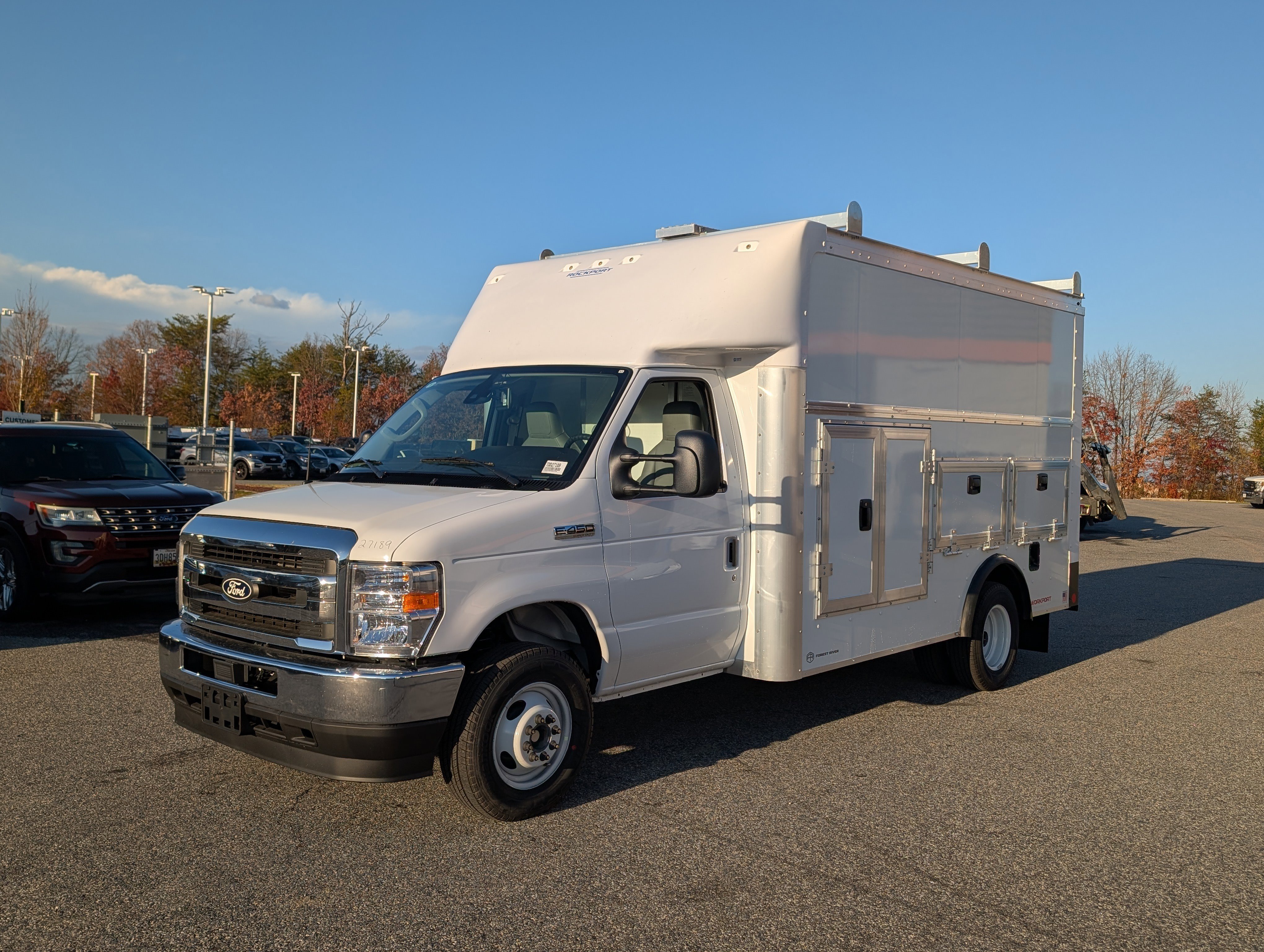 New 2026 Ford E-450 and Econoline 450 Super Duty w/ Power Equipment Group RWD image 4