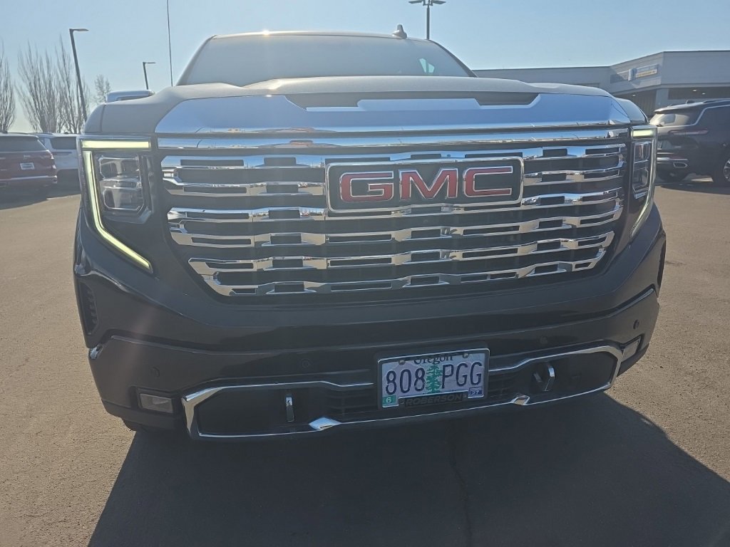 Used 2023 GMC Sierra 1500 Denali w/ Denali Reserve Package image 8