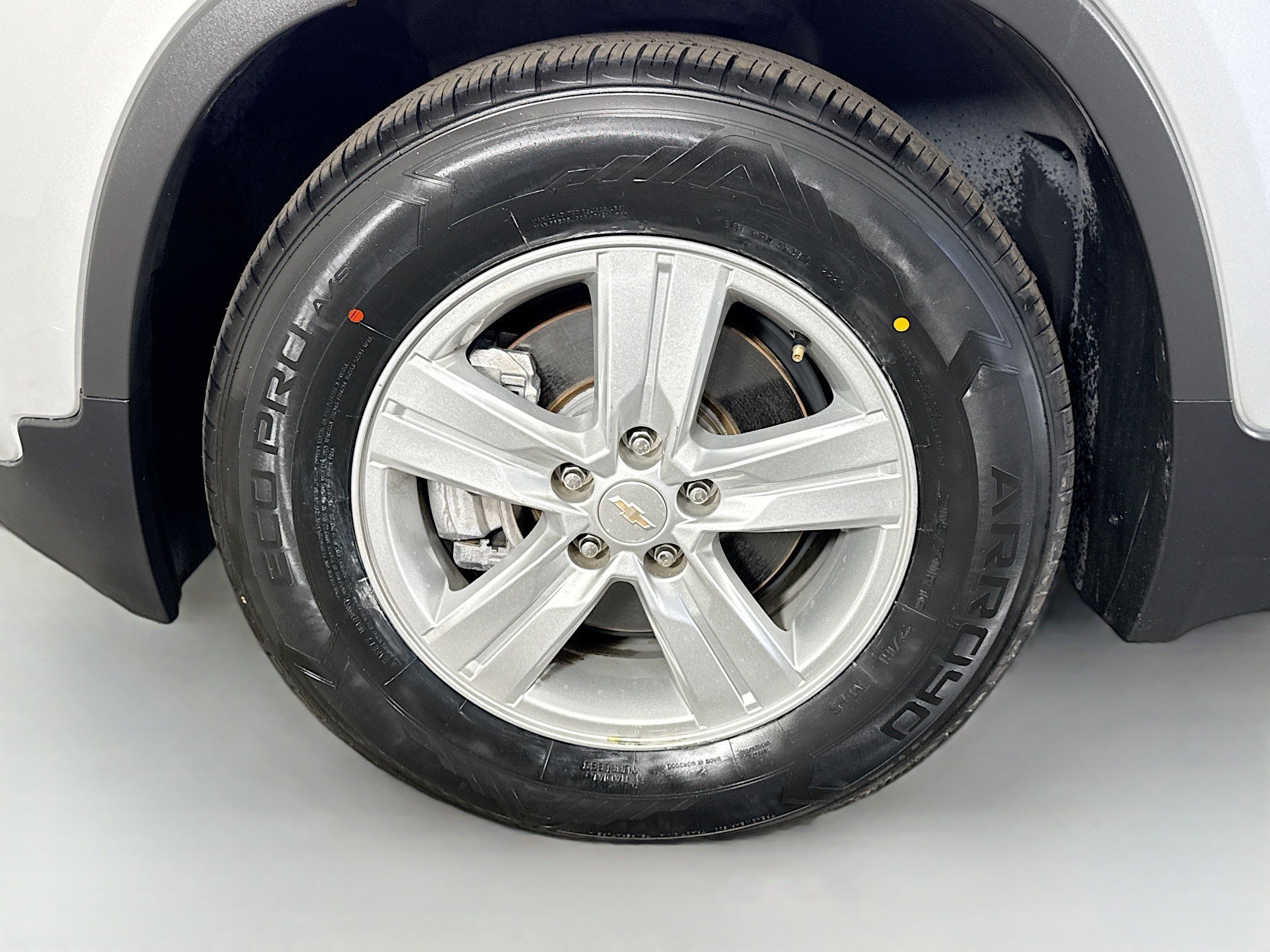 Used 2022 Chevrolet Trax LS w/ Tint and Cruise Package image 37