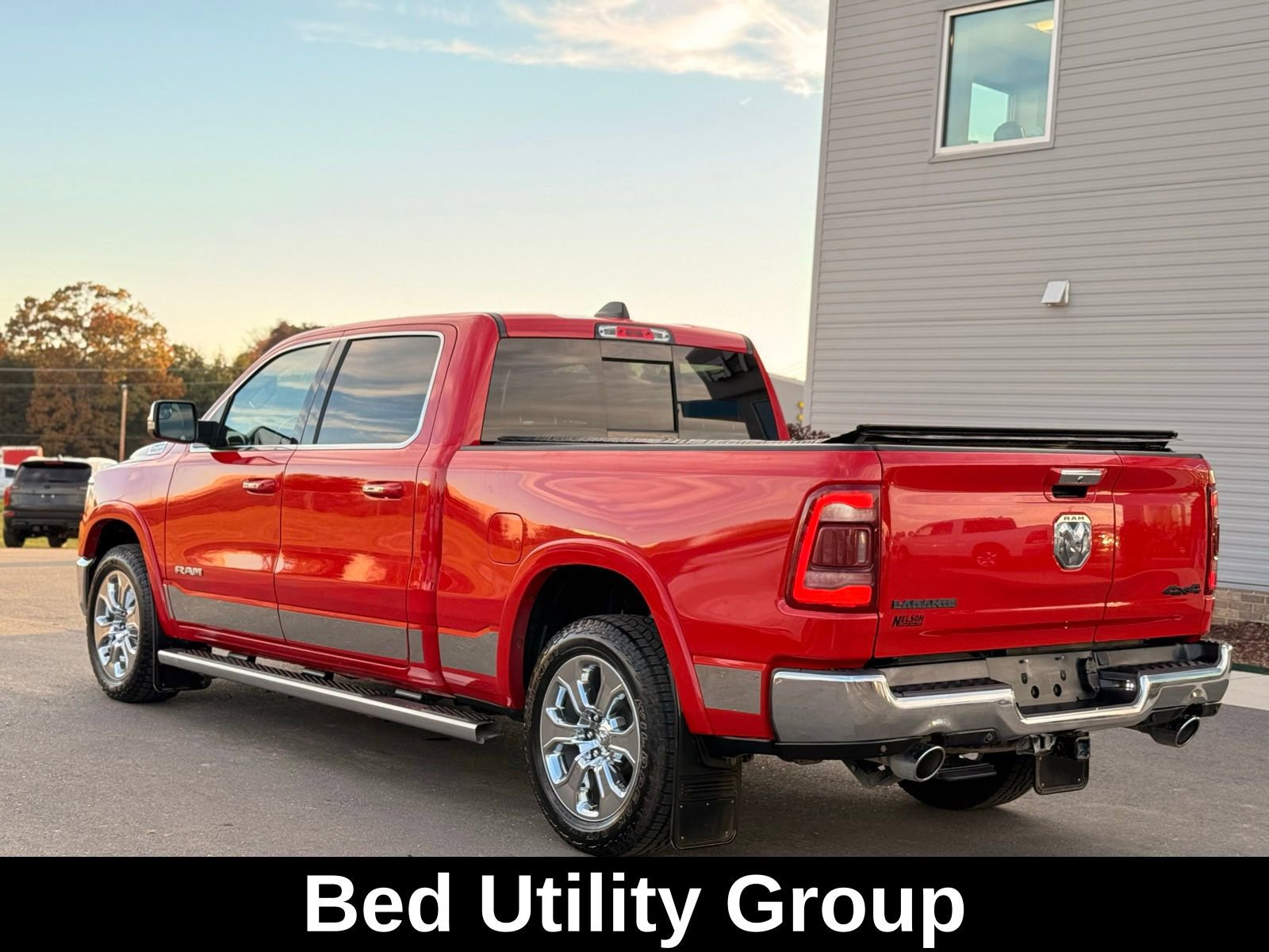 Used 2022 RAM 1500 Laramie AWD/4WD image 9