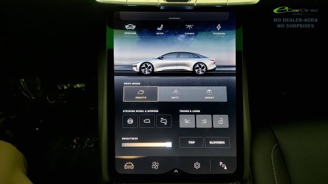 Used 2025 Lucid Air Pure RWD image 71