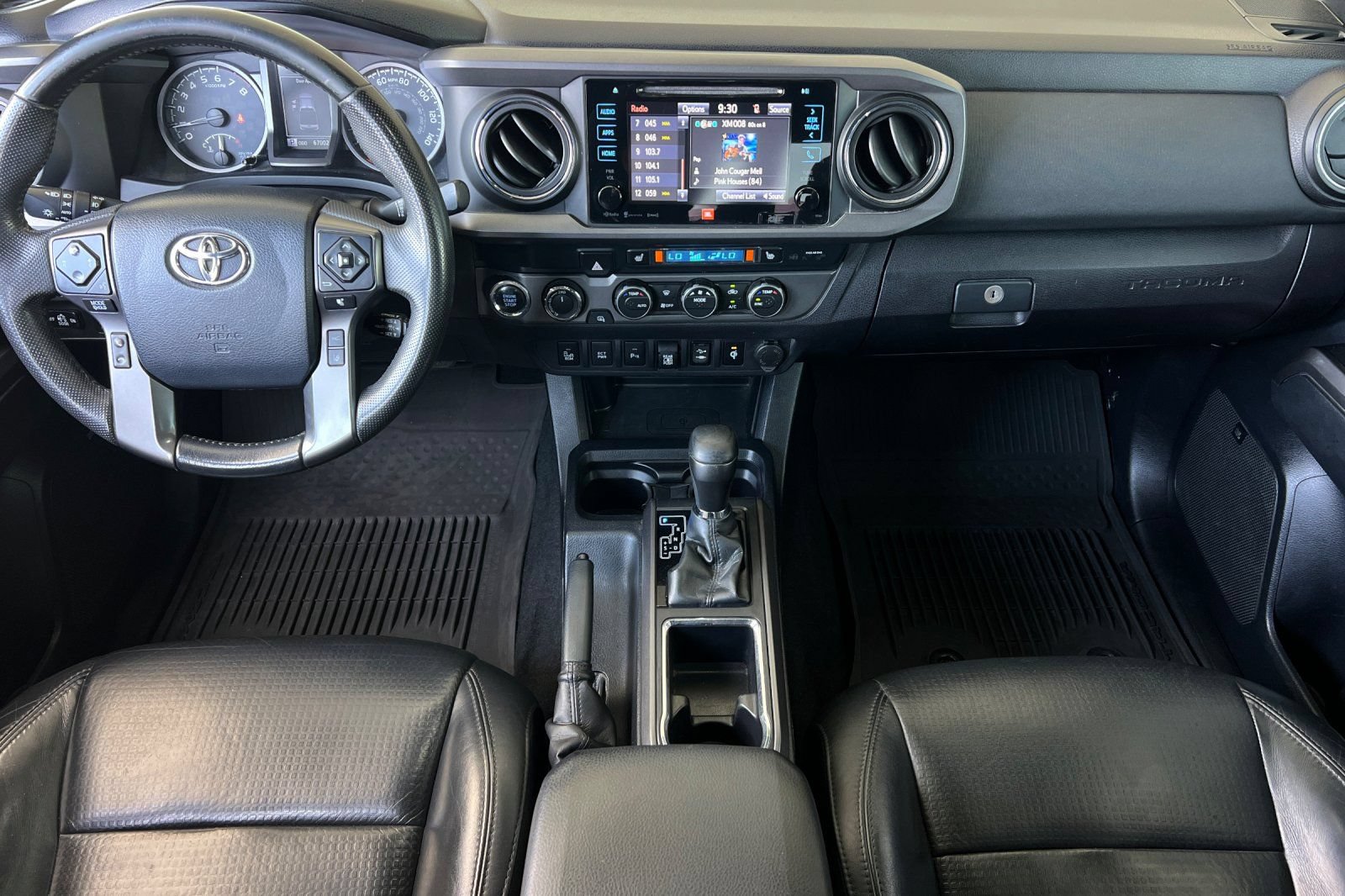 Used 2019 Toyota Tacoma TRD Off-Road w/ TRD Premium Off Road Package AWD/4WD image 16