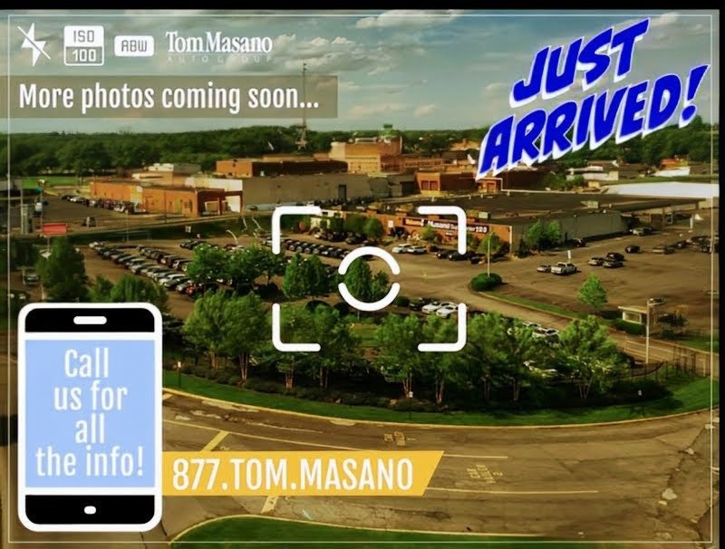 Used 2024 Lincoln Aviator Reserve w/ Equipment Group 201A image 2