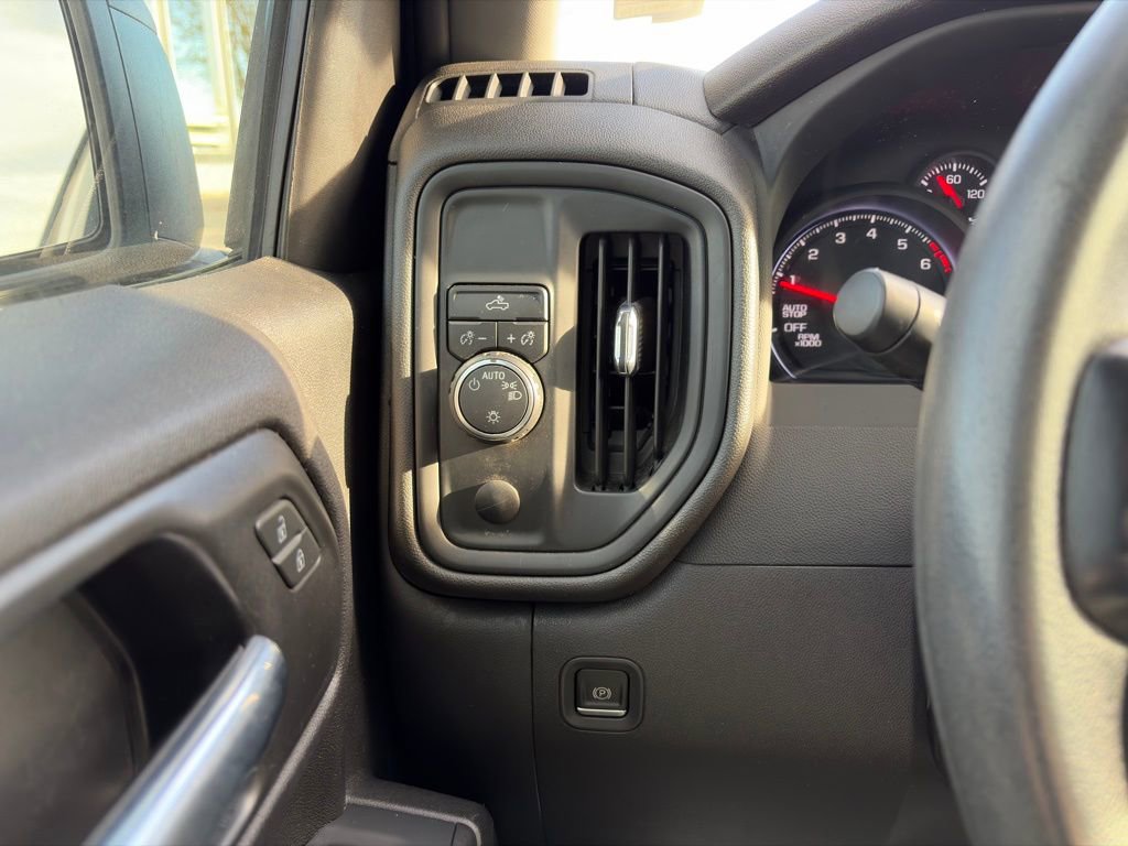 Used 2022 Chevrolet Silverado 1500 W/T w/ WT Fleet Convenience Package image 19