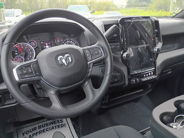 New 2026 RAM 2500 Tradesman AWD/4WD image 10