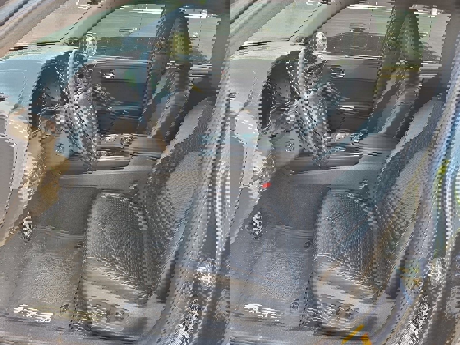 Used 2019 Toyota Avalon Touring FWD image 6