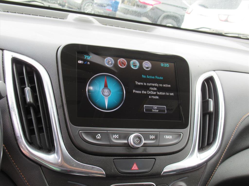 Used 2018 Chevrolet Equinox Premier image 21