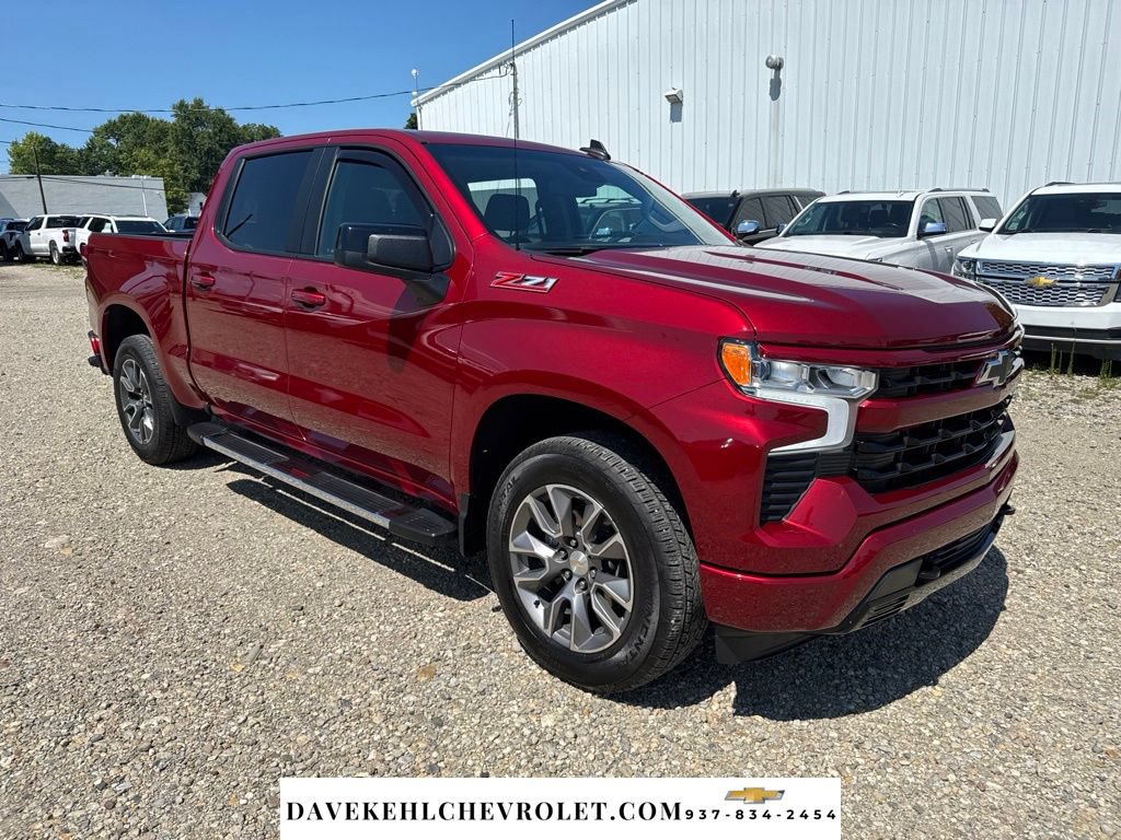 Used 2024 Chevrolet Silverado 1500 RST AWD/4WD image 7