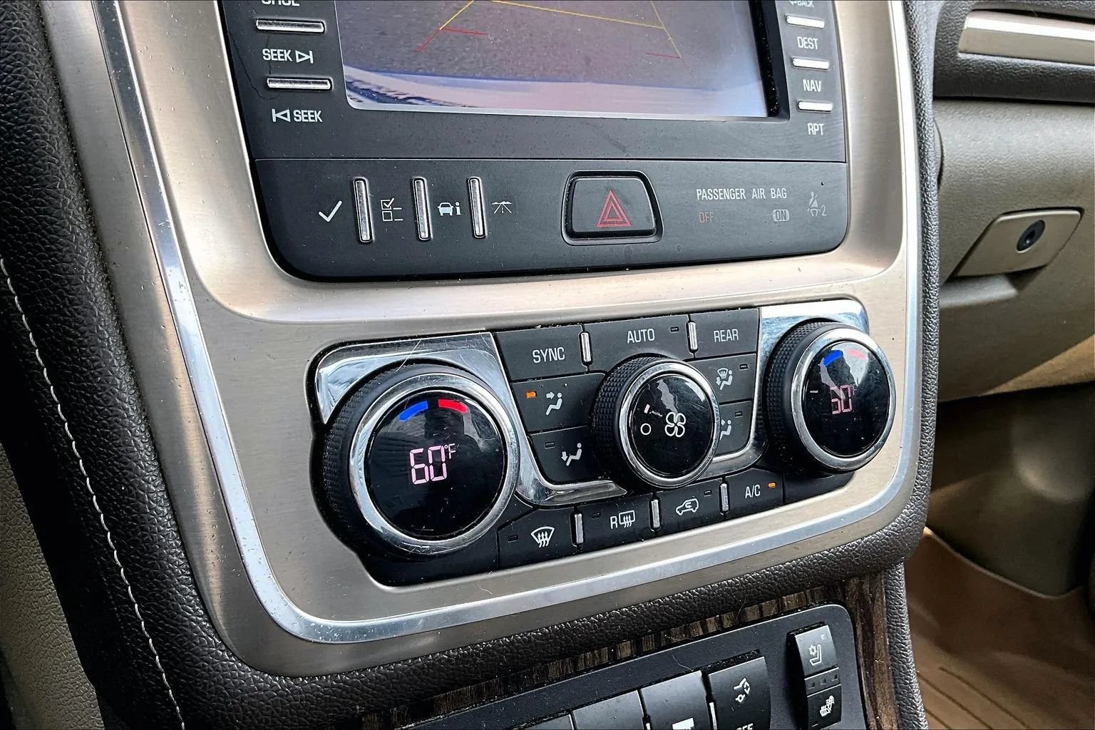 Used 2013 GMC Acadia Denali AWD/4WD image 20