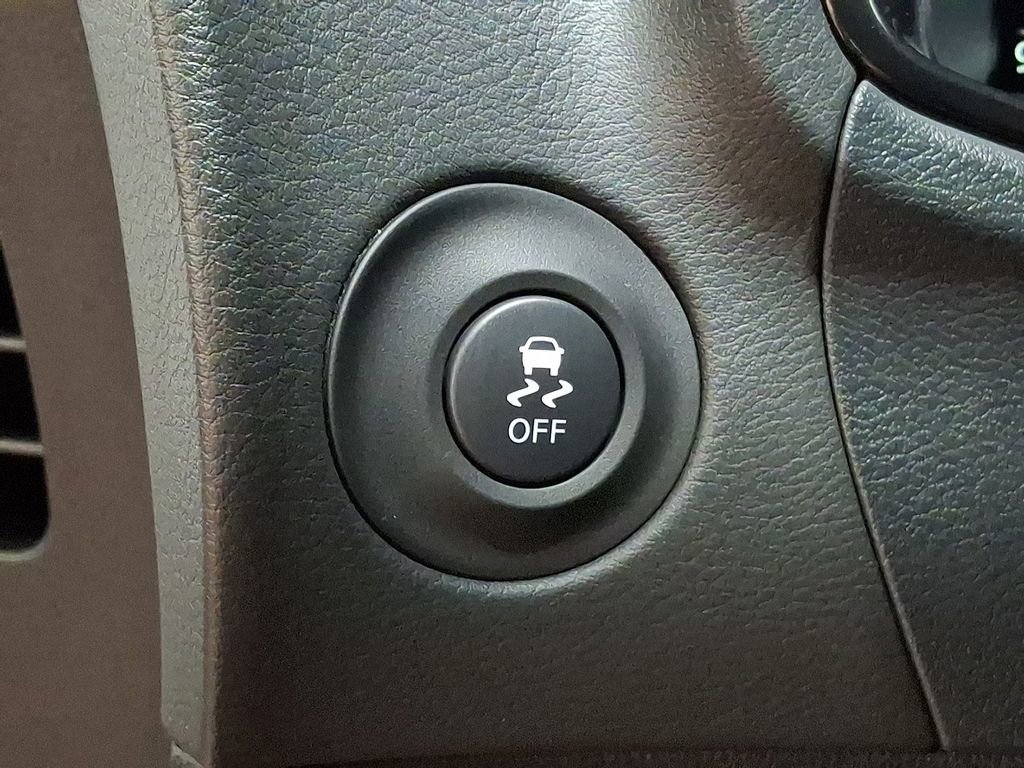 Used 2025 Nissan Z NISMO w/ Floor Mat Package image 23