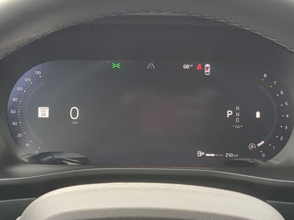 New 2026 Volvo XC40 B5 Plus w/ Climate Package AWD/4WD image 31