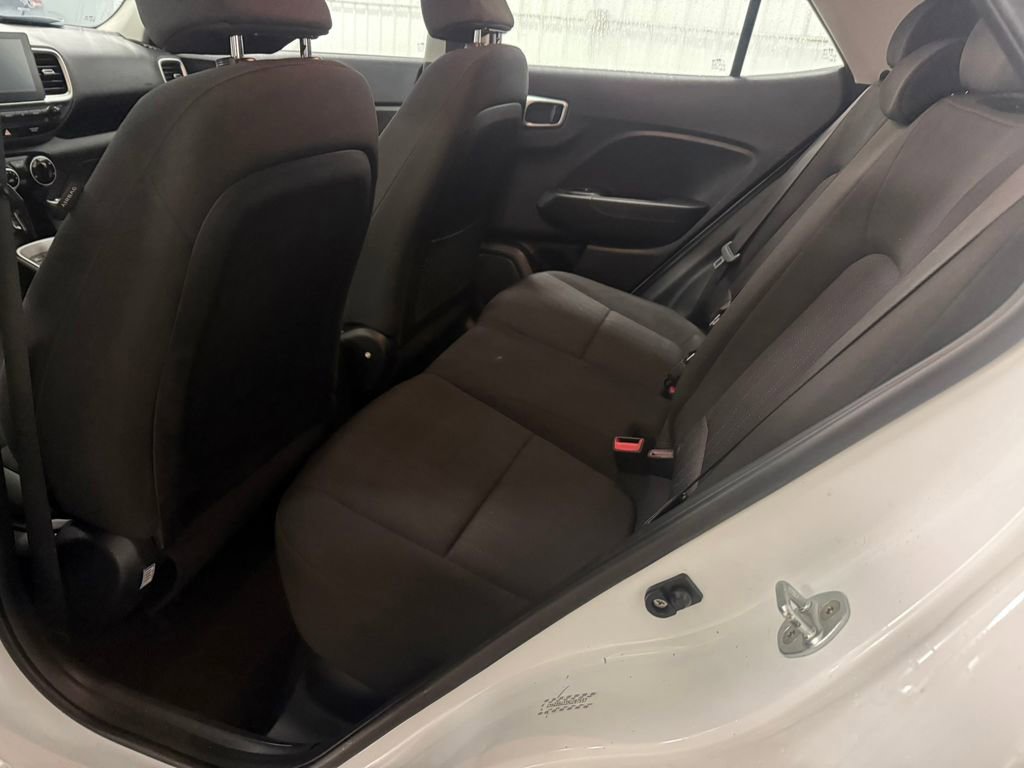 Certified 2022 Hyundai Venue SE w/ Cargo Package FWD image 24