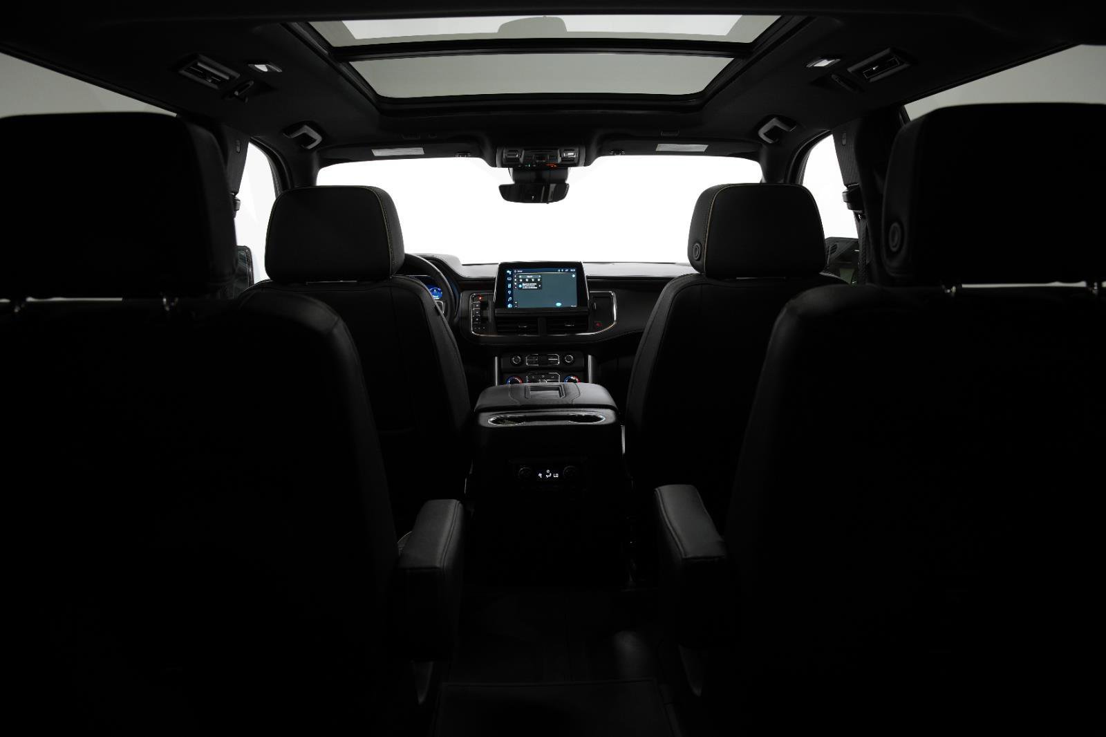 Used 2024 Chevrolet Suburban Premier w/ Premium Package image 14