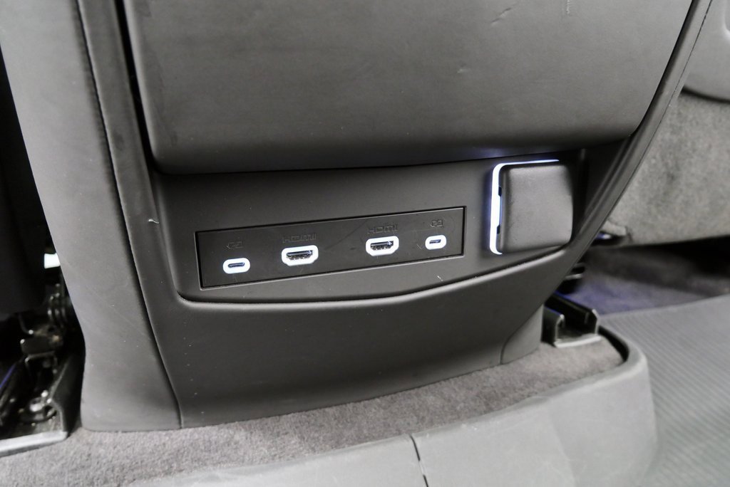 Used 2023 Cadillac Escalade ESV V image 22