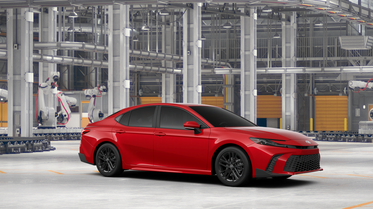 New 2026 Toyota Camry Hybrid FWD image 14