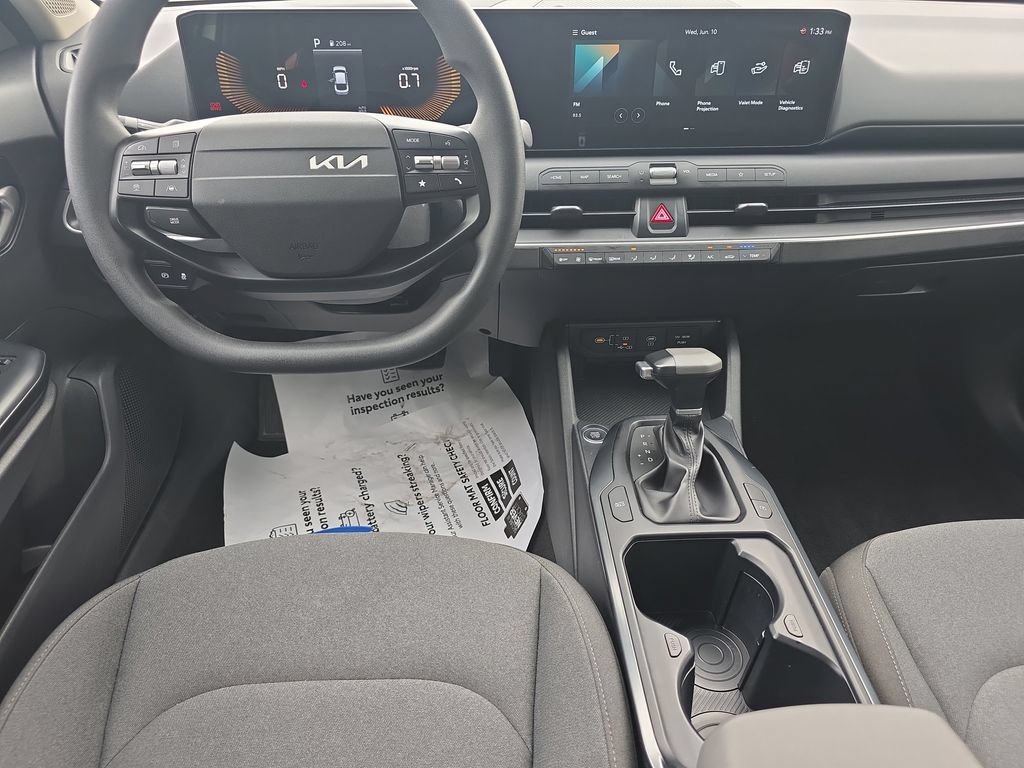 Used 2025 Kia K4 FWD image 21