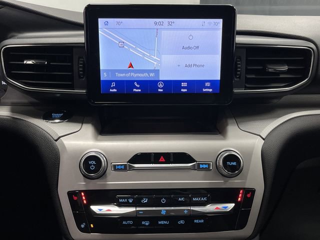 Used 2023 Ford Explorer XLT w/ Equipment Group 202A image 9