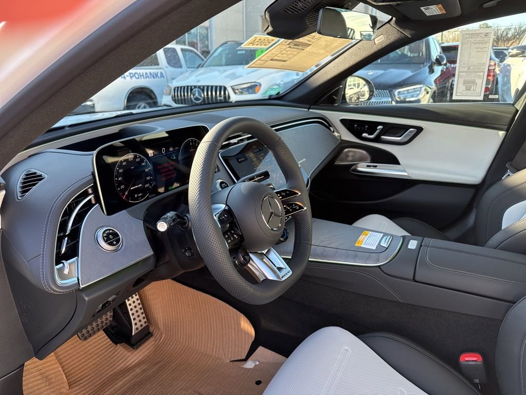 New 2026 Mercedes-Benz E 53 AMG e 4MATIC Sedan image 9