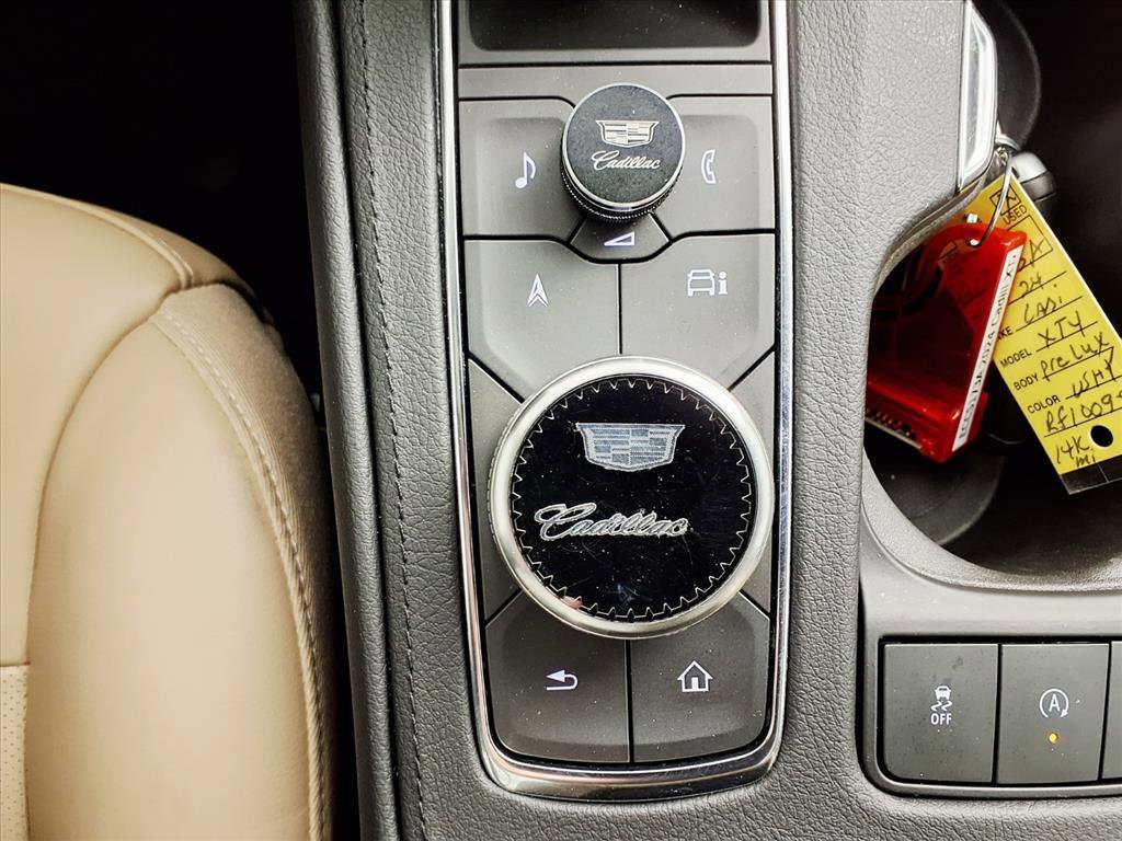 Certified 2024 Cadillac XT4 Premium Luxury image 22