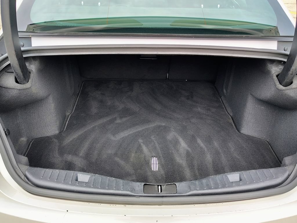 Used 2019 Lincoln MKZ Reserve AWD/4WD image 13