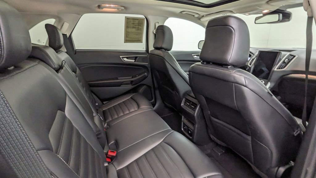 Certified 2022 Ford Edge SEL w/ Convenience Package image 35
