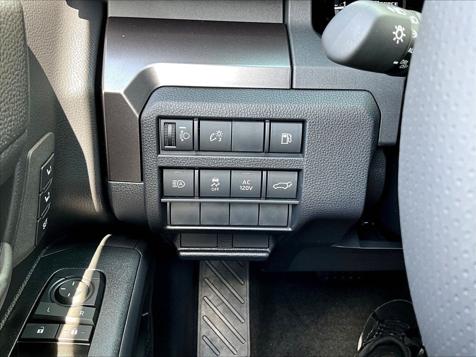 New 2026 Toyota 4Runner TRD Off-Road Premium AWD/4WD image 24