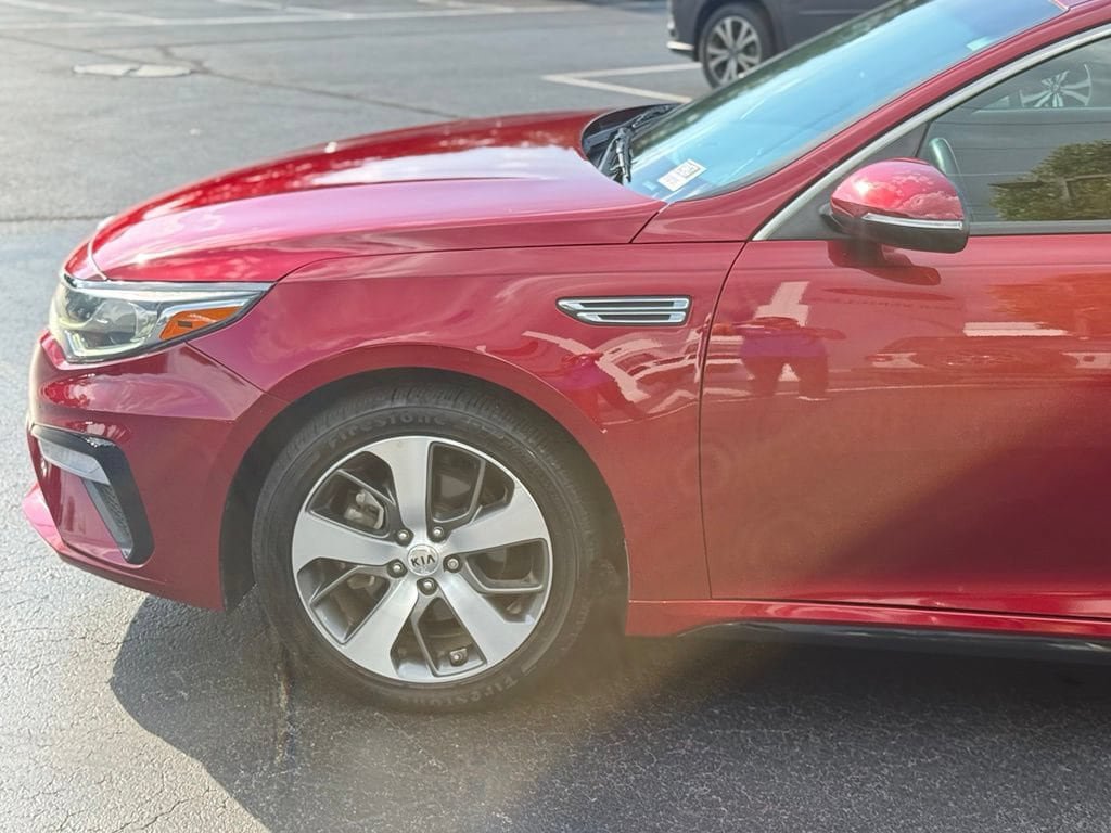 Used 2020 Kia Optima S FWD image 2