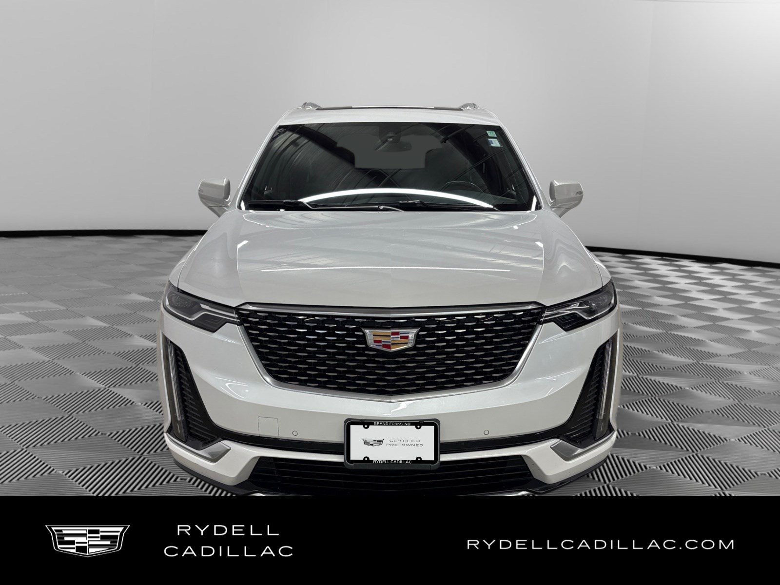Certified 2025 Cadillac XT6 Luxury AWD/4WD image 8