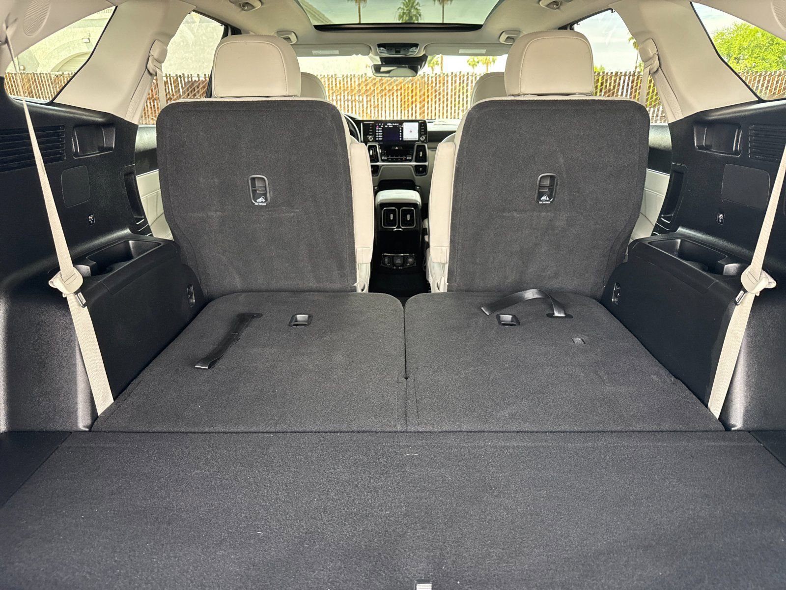 Certified 2024 Kia Sorento SX Prestige AWD/4WD image 15