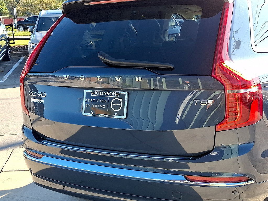 Certified 2025 Volvo XC90 T8 Ultra w/ Protection Package Premier AWD/4WD image 30
