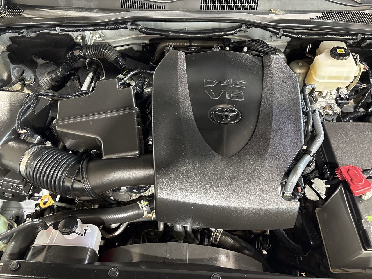 Certified 2019 Toyota Tacoma TRD Off-Road w/ Technology Package image 24