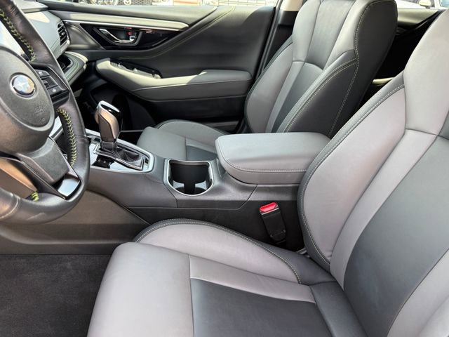 Used 2025 Subaru Outback Onyx Edition AWD/4WD image 11