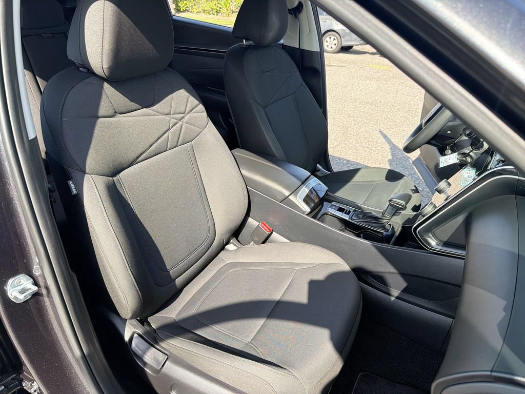 Used 2022 Hyundai Tucson SE w/ Cargo Package AWD/4WD image 16