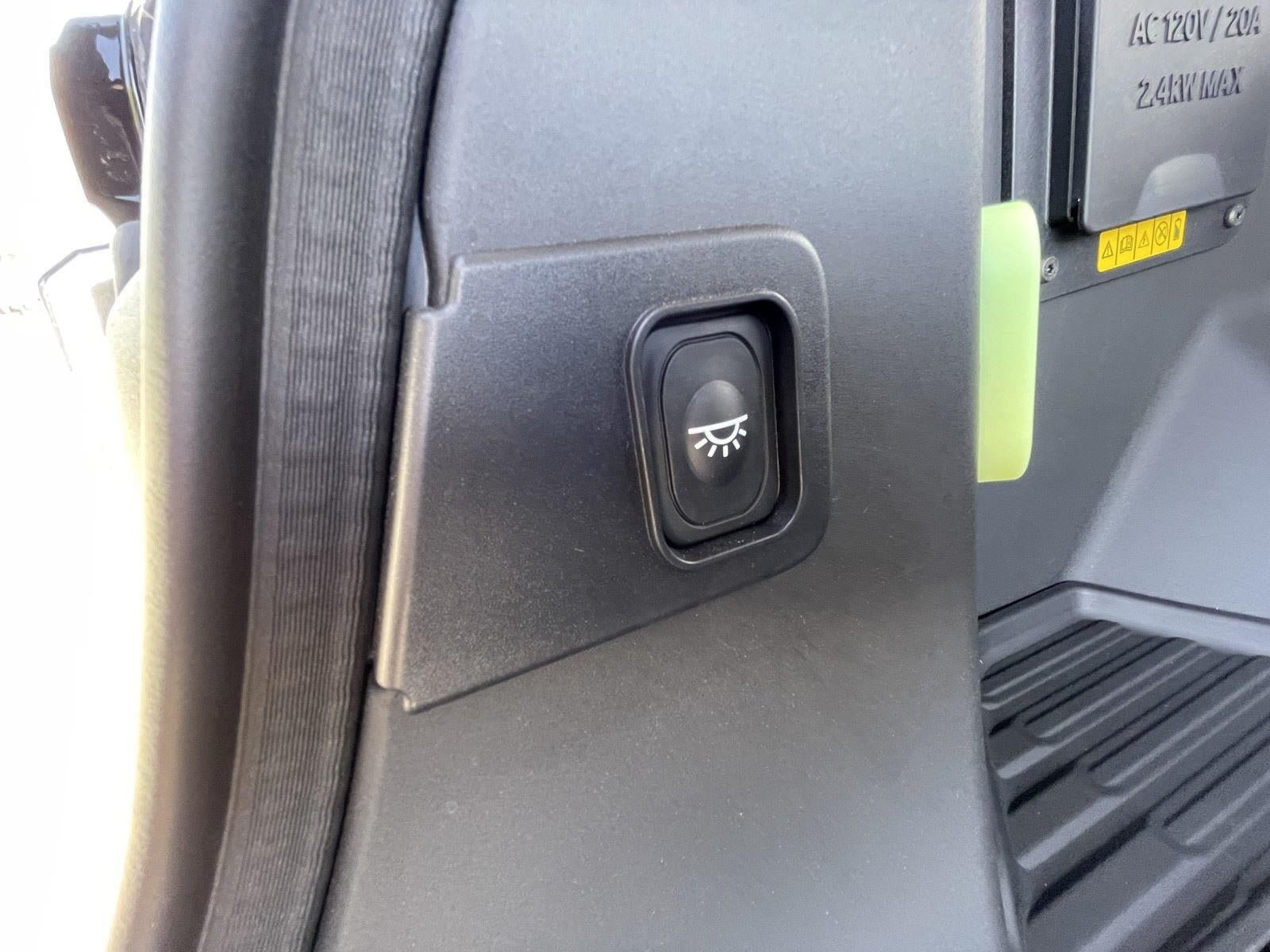 New 2025 Ford F150 Lightning Flash AWD/4WD image 53