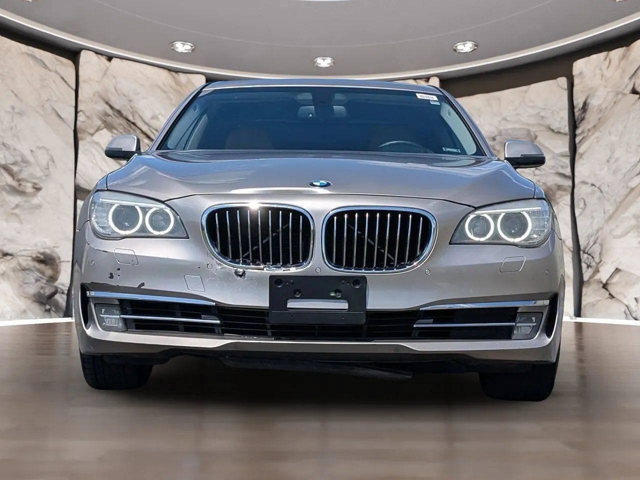 Used 2013 BMW 740Li xDrive AWD/4WD image 21