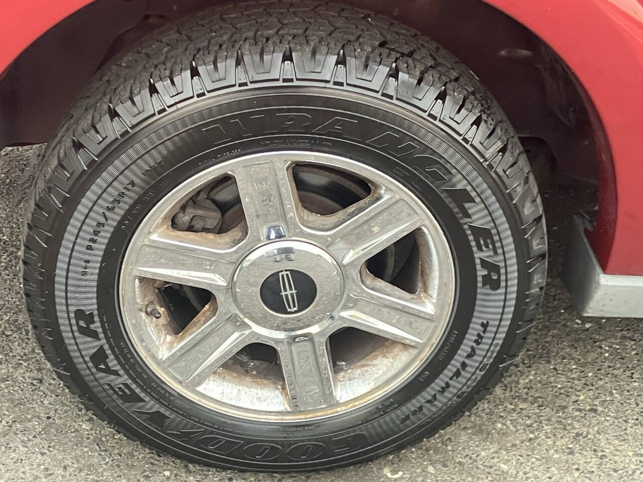 Used 2005 Lincoln Aviator AWD image 14