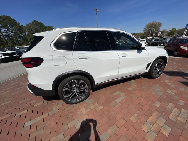 Used 2026 BMW X5 xDrive40i w/ Premium Package image 35