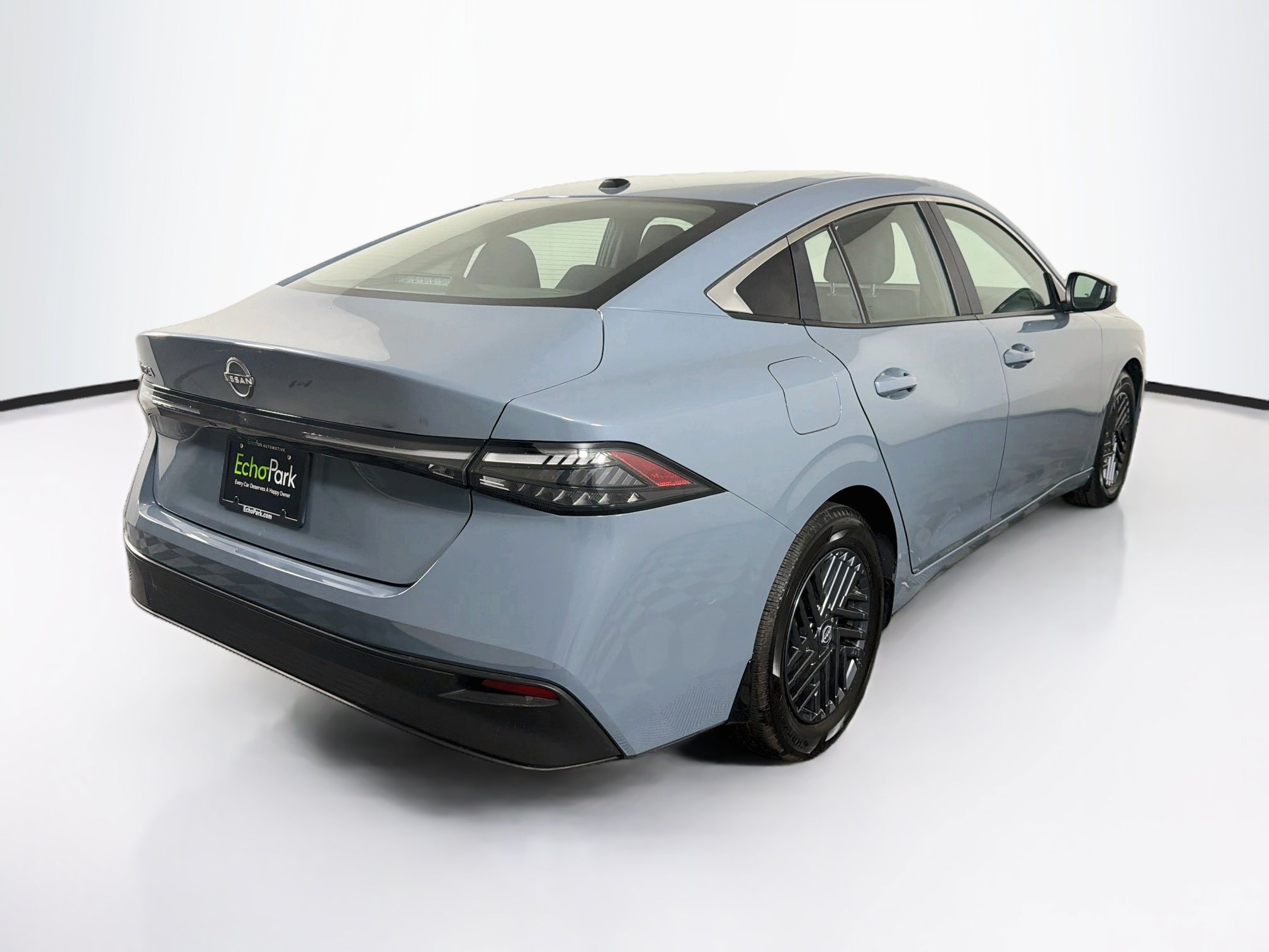 Used 2026 Nissan Sentra SV w/ Floor Mat Package FWD image 9