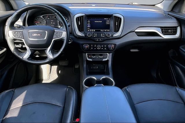 Used 2023 GMC Terrain SLT AWD/4WD image 7