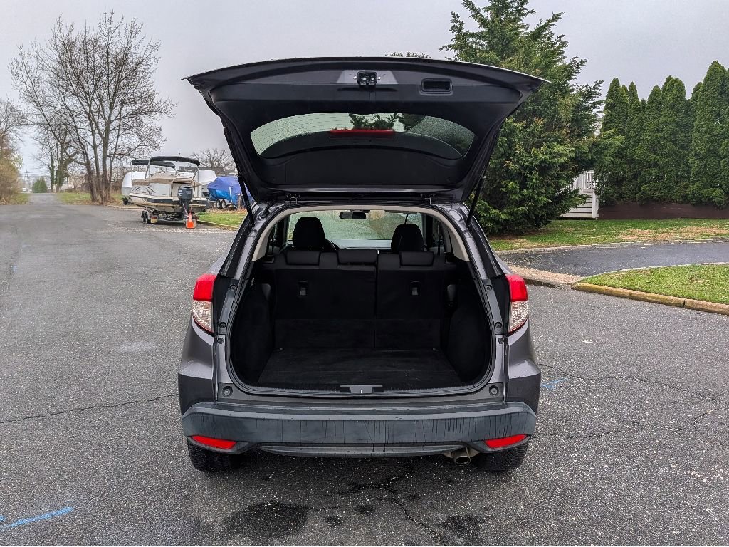 Used 2019 Honda HR-V EX image 7